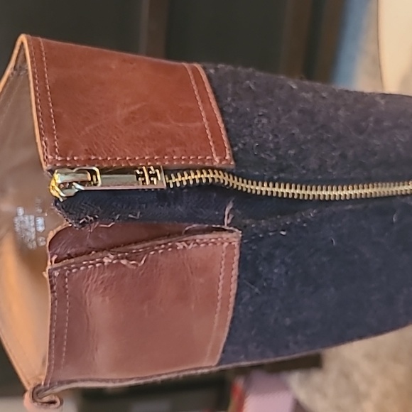 *** SOLD*** Tory Burch riding boot - Picture 7 of 16